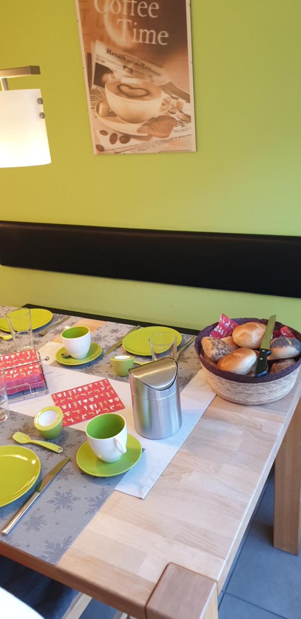 Gaestezimmer , Pension Wauri Waldenbuch Bagian luar foto