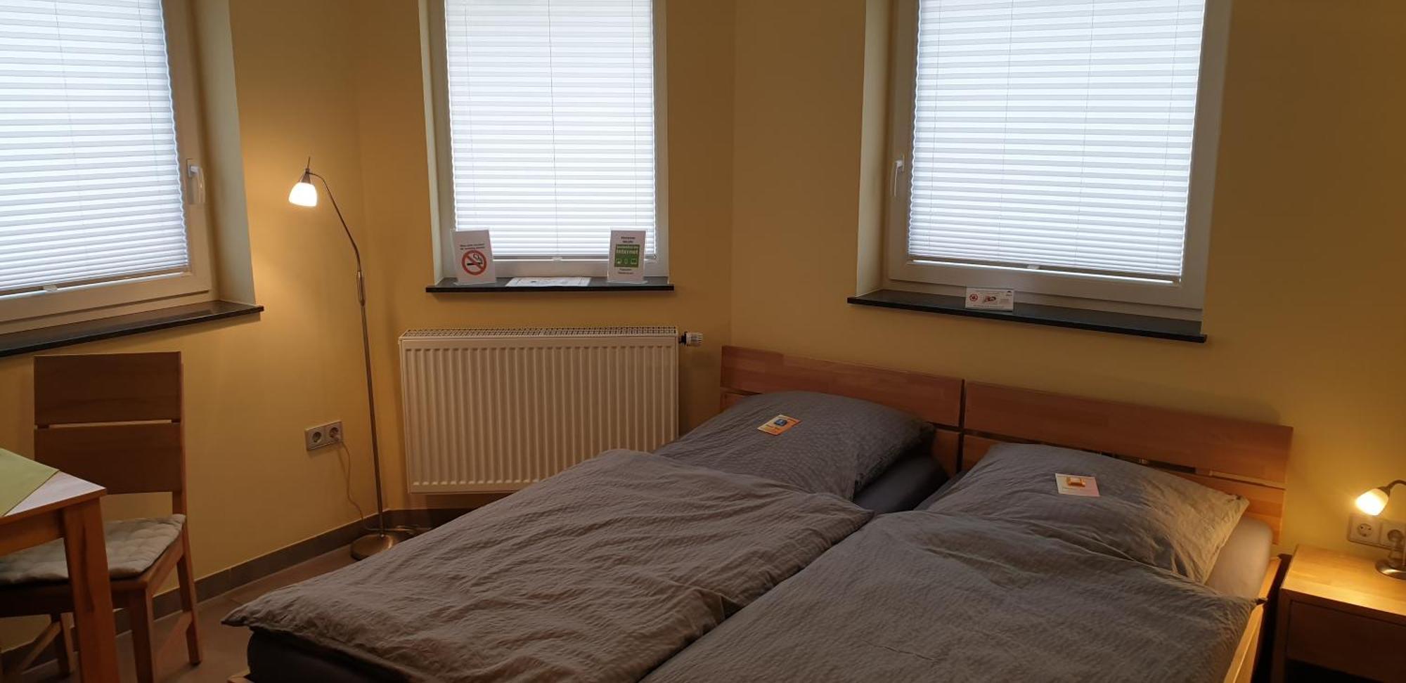 Gaestezimmer , Pension Wauri Waldenbuch Bagian luar foto