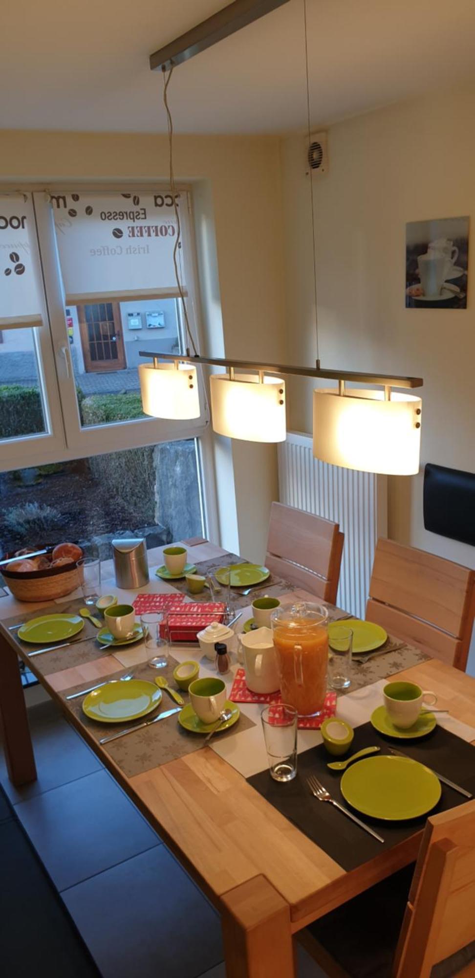 Gaestezimmer , Pension Wauri Waldenbuch Bagian luar foto
